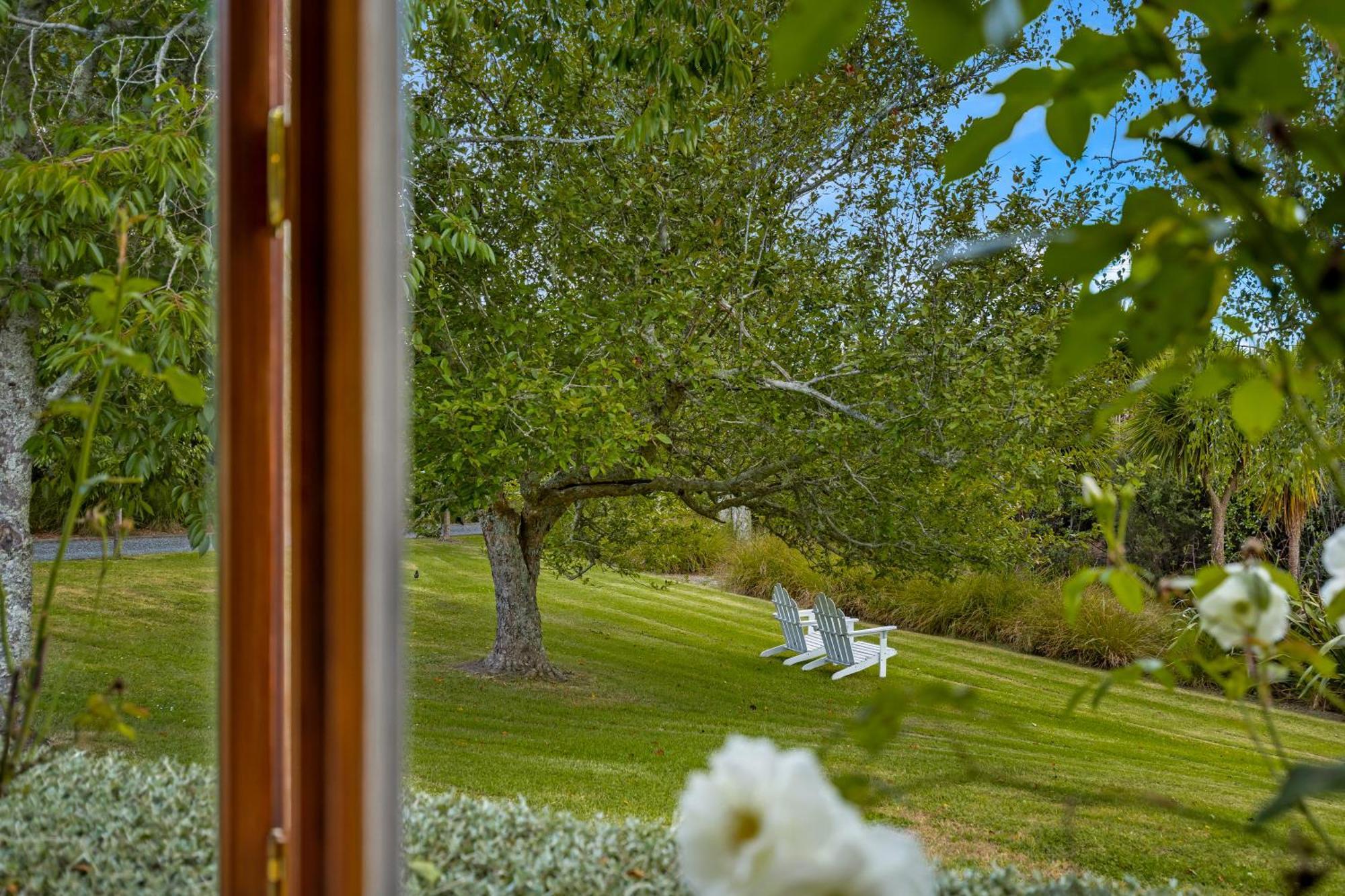 Riverview Retreat Riverhead Экстерьер фото